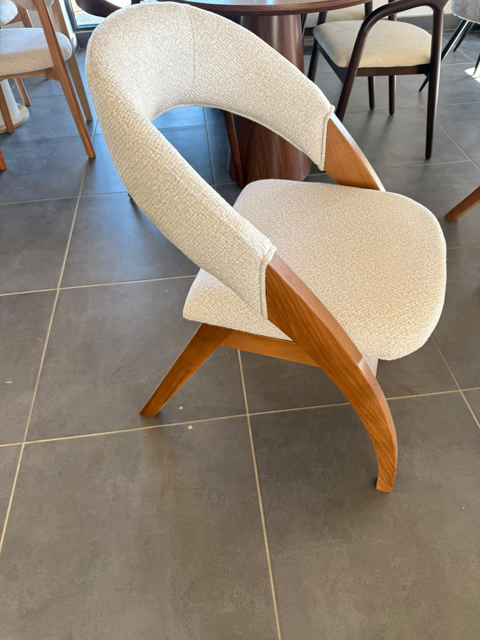 NOUVEAUTÉ — CHAISE SINCAP – Image 6